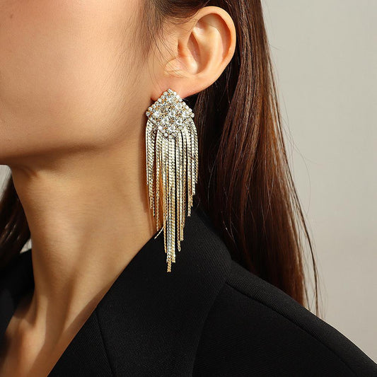 E126 Fashion Tassel Long Earrings Temperament Elegant Diamond Earrings Geometric Creative Internet Celebrity Earrings