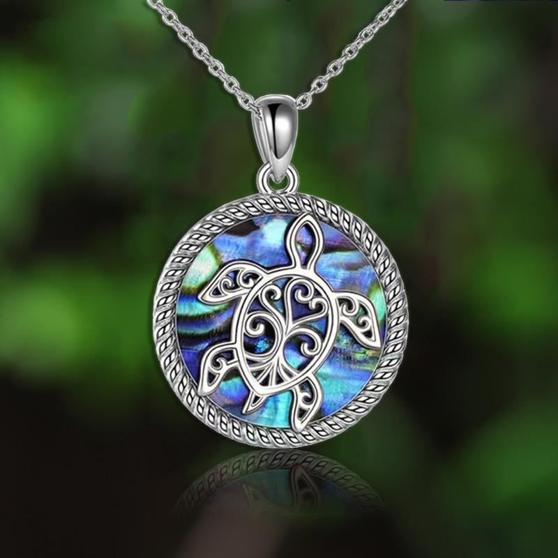 Jewelry Seashell Turtle Heart Pendant Necklace Women's Fashion Niche Design Sense Jewelry