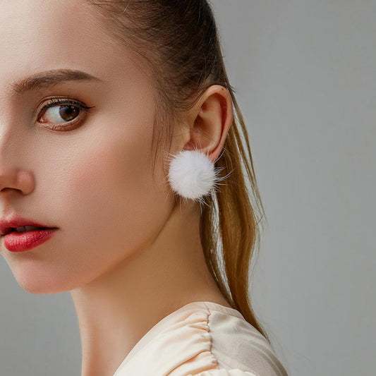 Fashion color fur ball earrings female autumn and winter personality mink plush ball earrings fresh and sweet earrings