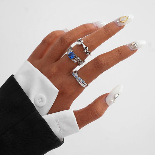 Fashionable luxury trendy blue diamond flower rattan multi-piece ring set exquisite rattan clause ladies ring jewelry