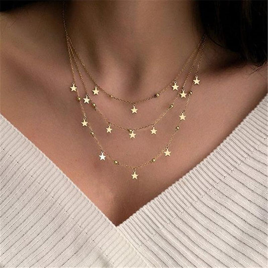 Fashionable and simple multi-element combination with stars, sequins and multi-layered street photography necklaces