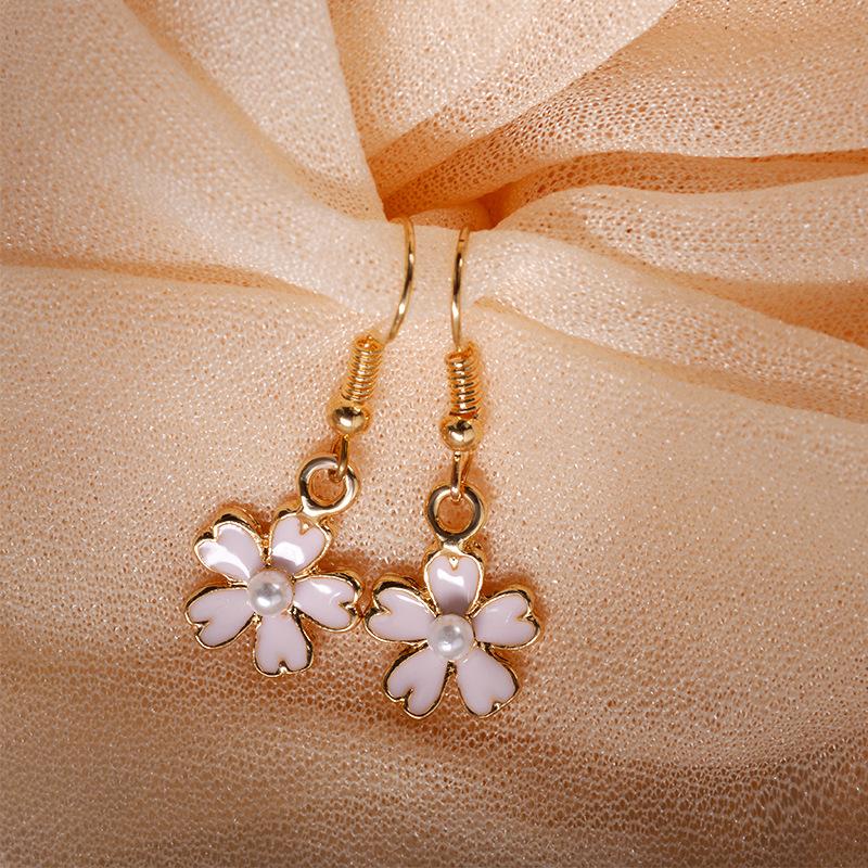 Small fresh dripping oil pink flower pearl earrings five-leaf flower earrings earrings ear clips