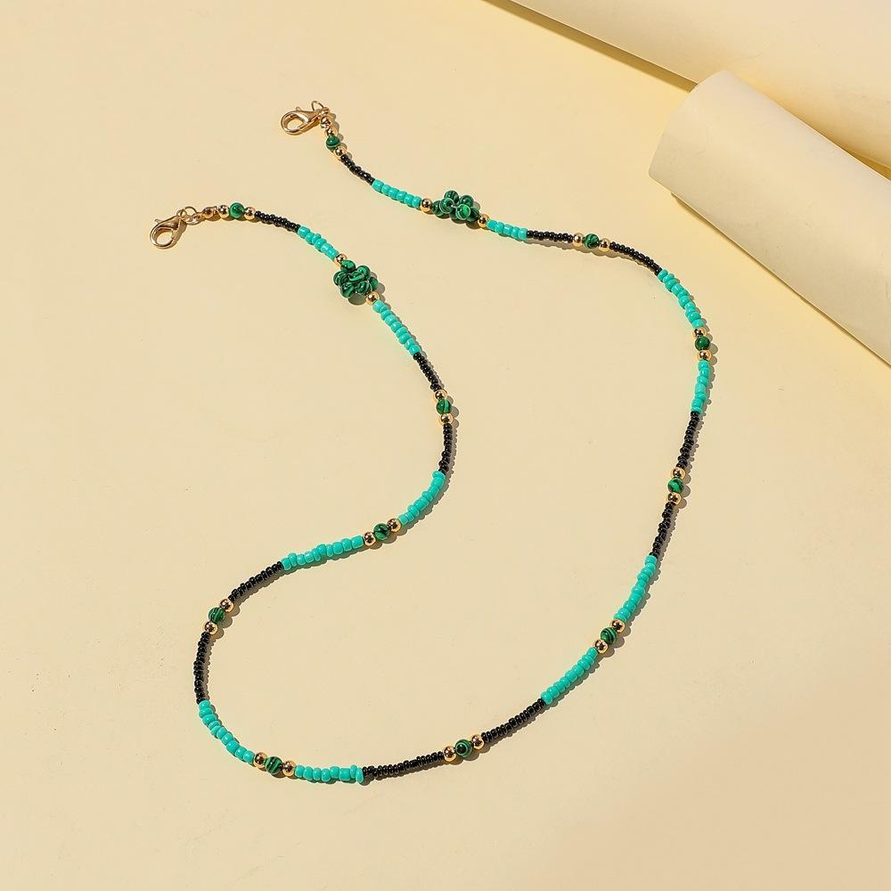 Fashion simple turquoise beaded flower mask chain necklace ins resin chain jewelry female