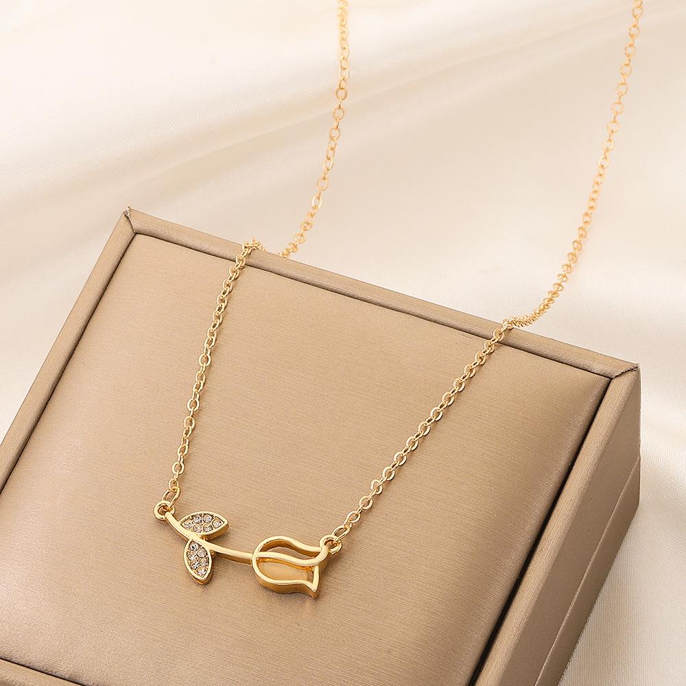 Ins tulip necklace fashion temperament niche design diamond flower pendant clavicle chain girlfriend gift