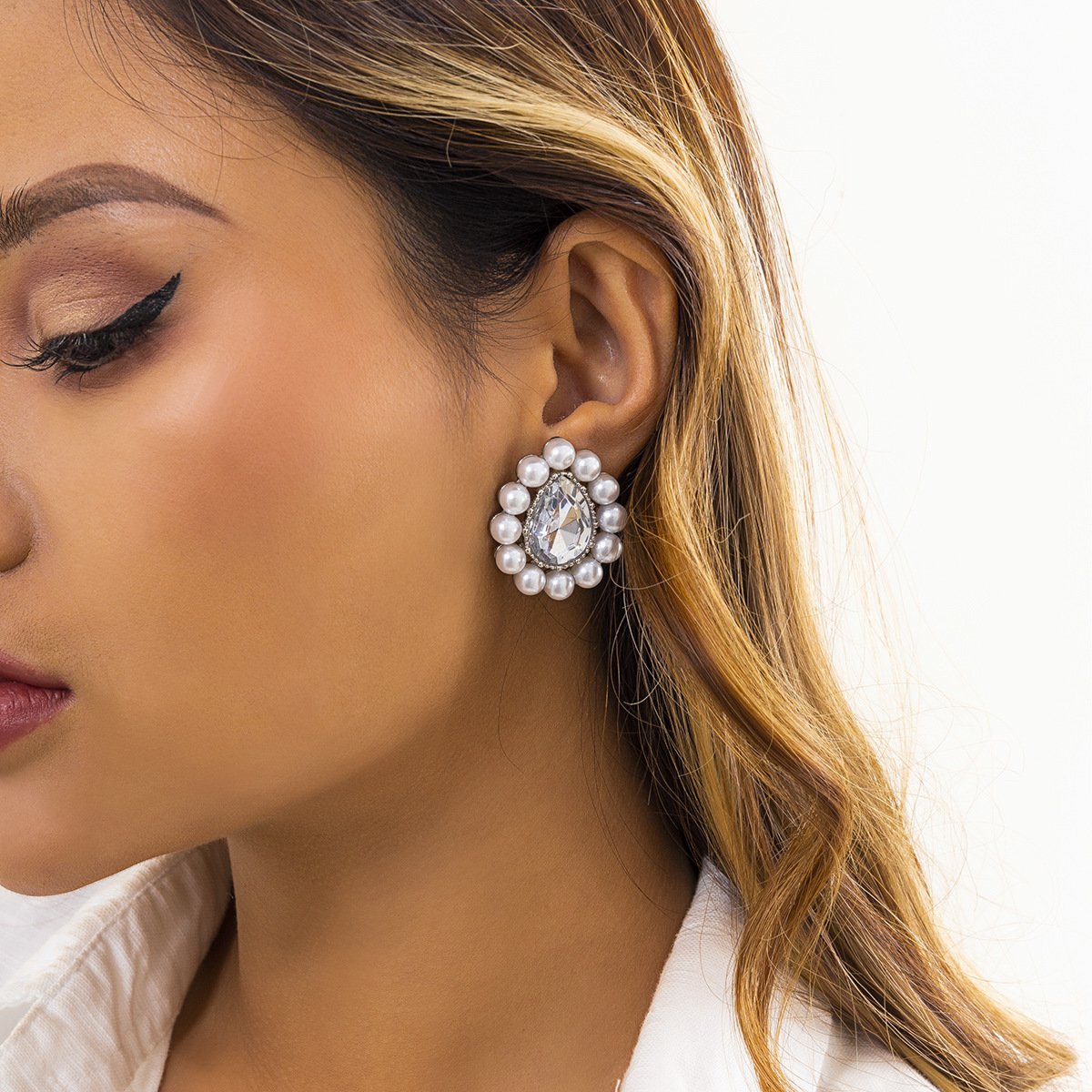 Jewelry retro micro-inlaid drop-shaped pearl niche earrings baroque medieval stained glass earrings