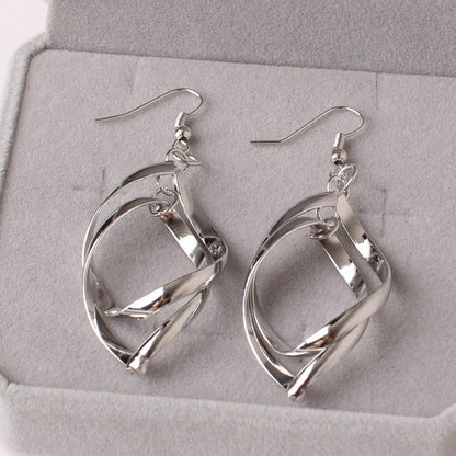 Classic Fashion Super Shiny Alloy Stud Earrings Twisted Rhombus Multilayer Earrings Double Hoop Lady Earrings