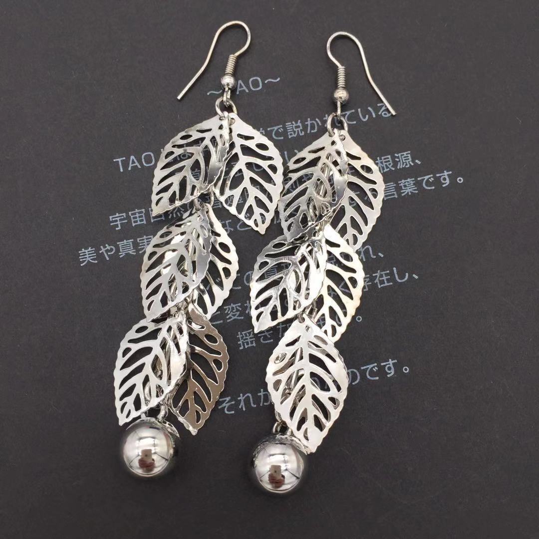 Indian Ethnic Hollow Tree Leaves String Beads Earrings Female Earrings Jewelry