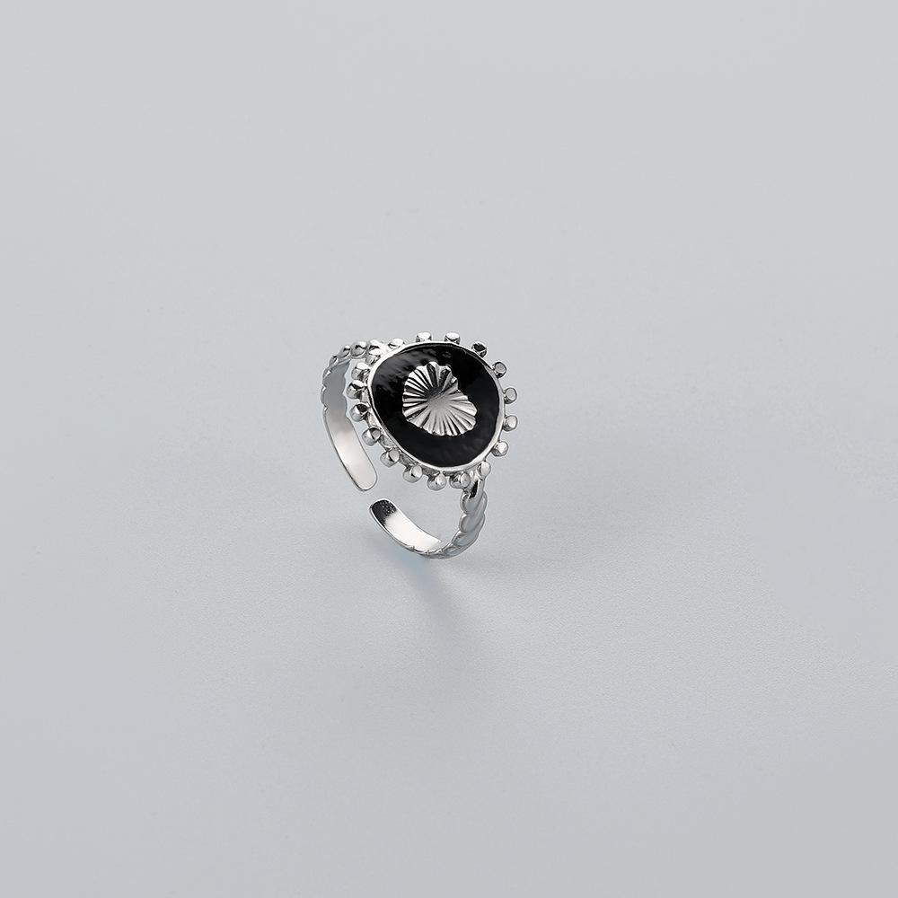 Fashion simple personality stainless steel drop oil love ring coin shield open ring live mouth ring versatile