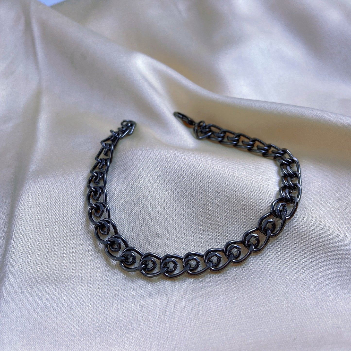 Simple and versatile thick chain men's bracelet personality single chain men's hand jewelry men