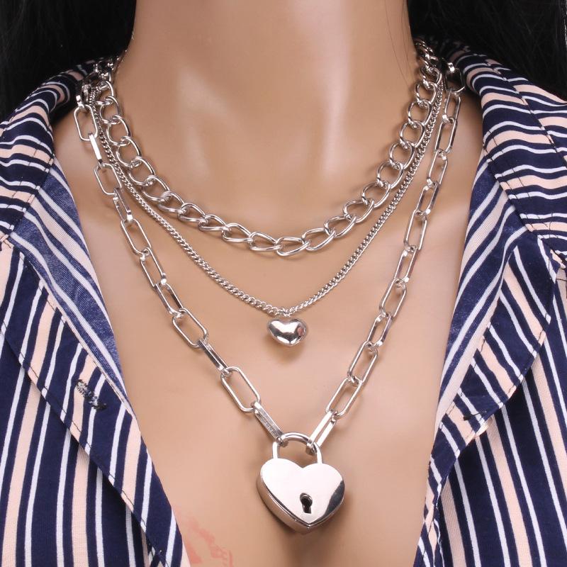 Unlockable personalized necklace couple lock and peach heart pendant necklace boudoir honey love padlock multi-layer set chain