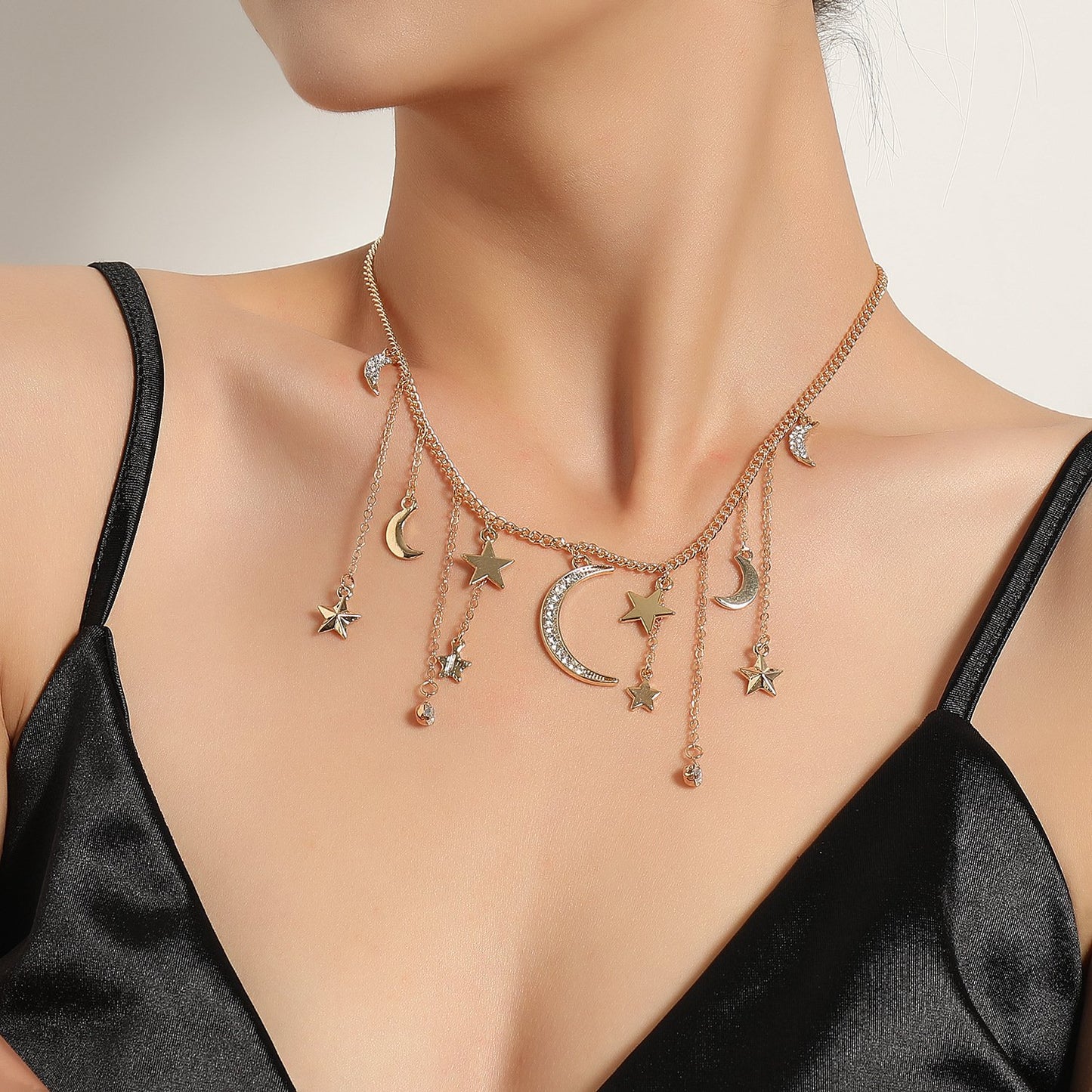 Jewelry Ladies Full Diamond Crescent Pentagram Pendant Necklace Rhinestone Tassel Short Sweater Necklace