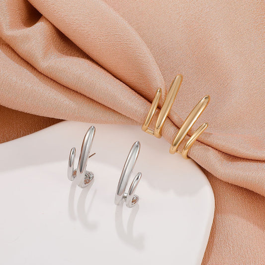 Creative metal geometric earrings female ins personality simple and irregular C-shaped earrings fashion earrings