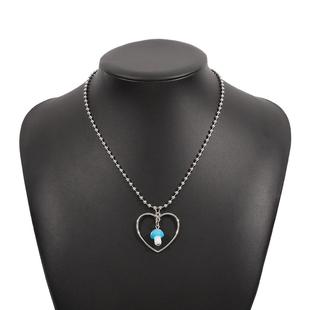 N966 Simple Geometric Fashion Necklace Love Resin Small Mushroom Pendant Necklace Age Reducing Sweet Necklace