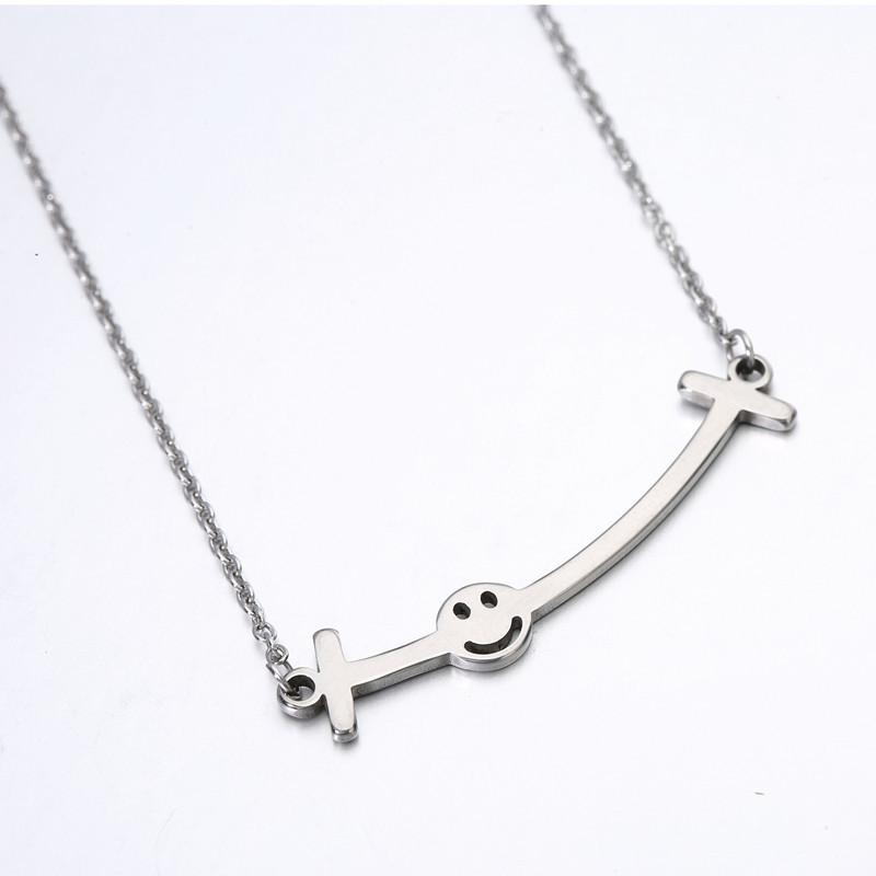 New Concept Titanium Steel Smile Necklace Female Retro Personality Fashion Trendy People Indifferent Simple Smiley Clavicle Chain