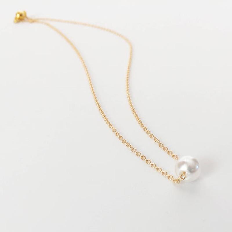 Ins cold chocker titanium steel plated 18K gold imitation pearl pendant necklace female clavicle necklace