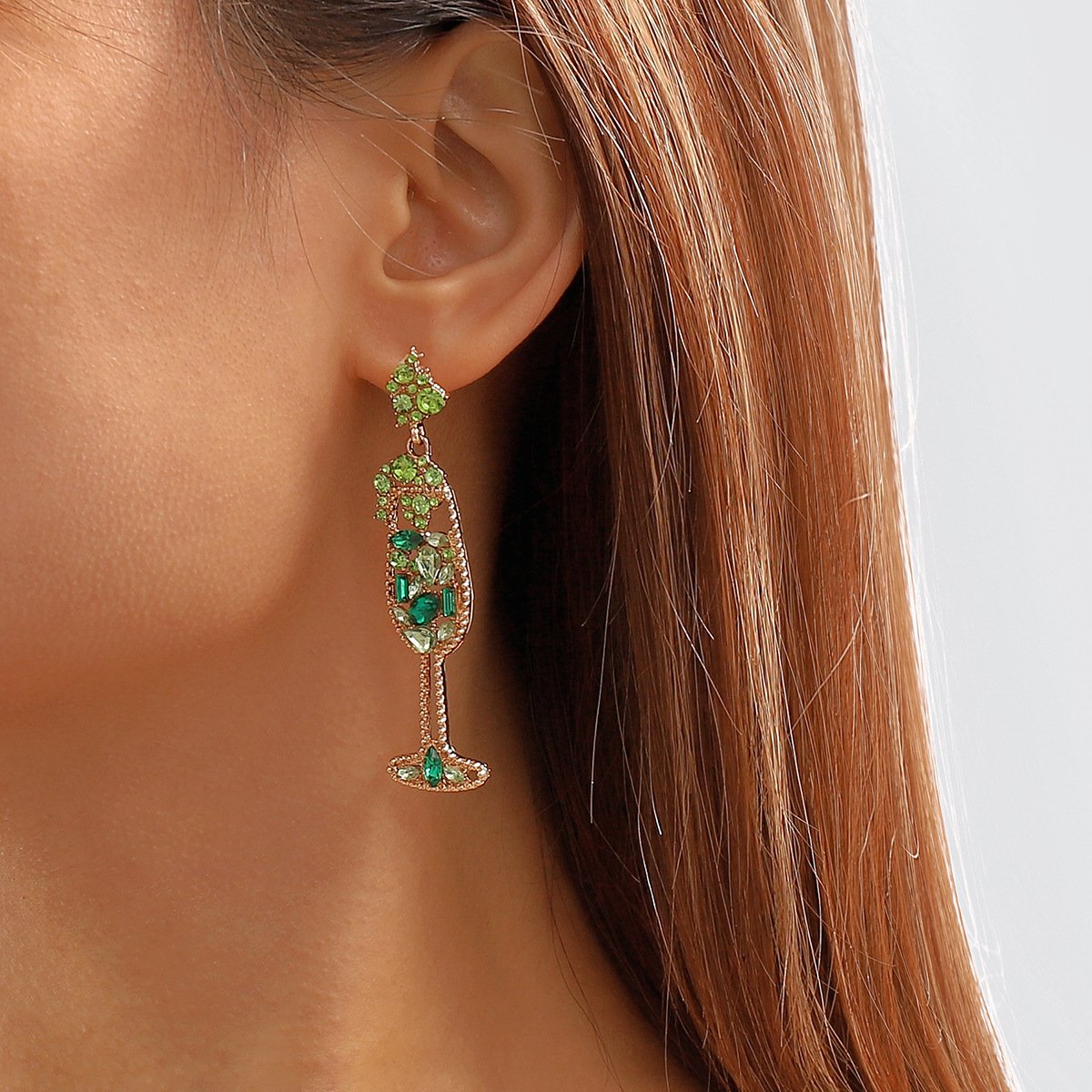 E9513 Fashion Personality Trend Goblet Stud Earrings Creative Design Geometric Diamond Earrings