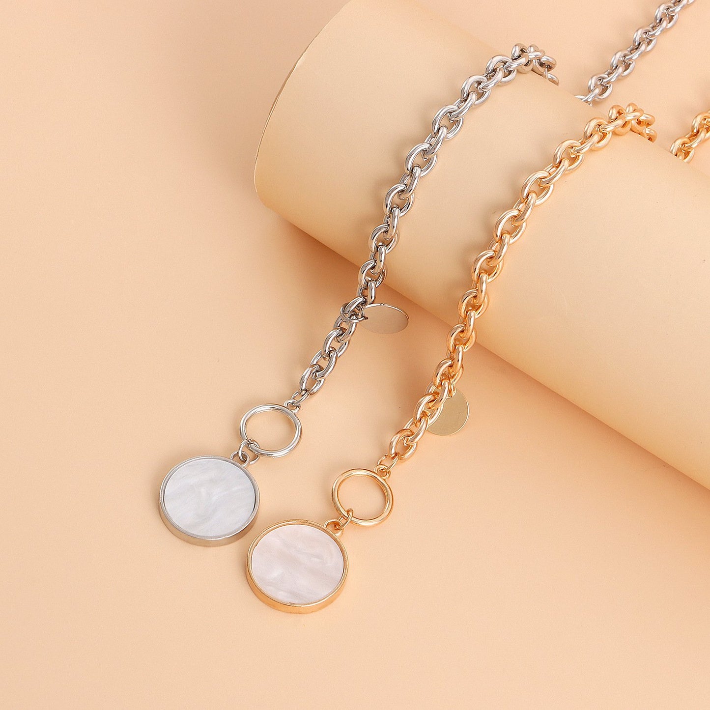 Jewelry custom ins metal imitation mother-of-pearl pendant necklace female punk clavicle chain simple necklace