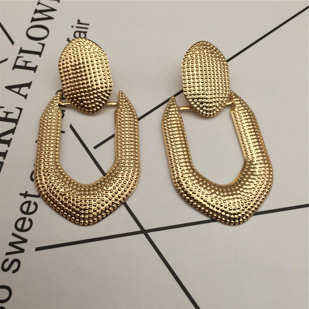 Popular exaggerated street shooting earrings night party prom earrings geometric square metal earrings stalls