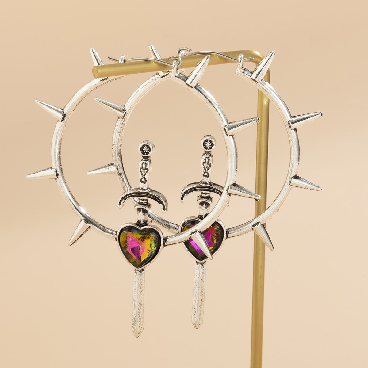 Jewelry Fashion Street Shooting Geometric Circle Rivet Earrings Retro Trend Gem Sword Shape Earrings Female