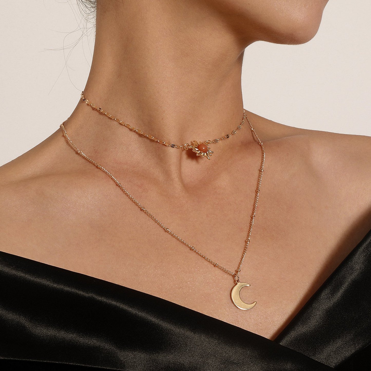 Jewelry Jewelry Sunflower Crescent Pendant Necklace Ladies Temperament Fashion Double Bead Necklace