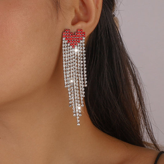 E1392 Exaggerated Long Earrings Rhinestone Claw Chain Tassel Earrings Love Diamond Light Luxury Dinner Earrings