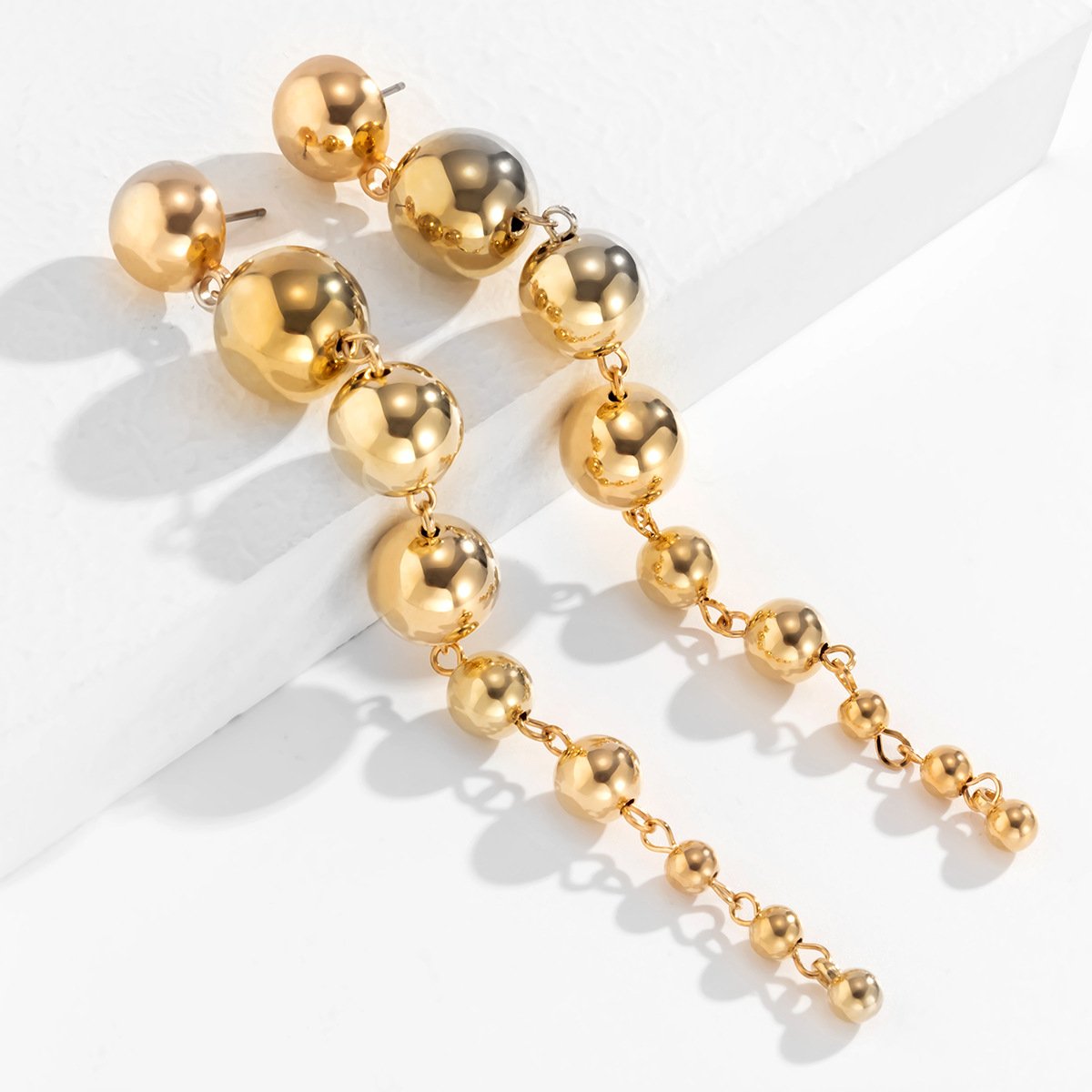 Jewelry hip-hop punk metal bead earrings female trend retro simple geometric long earrings