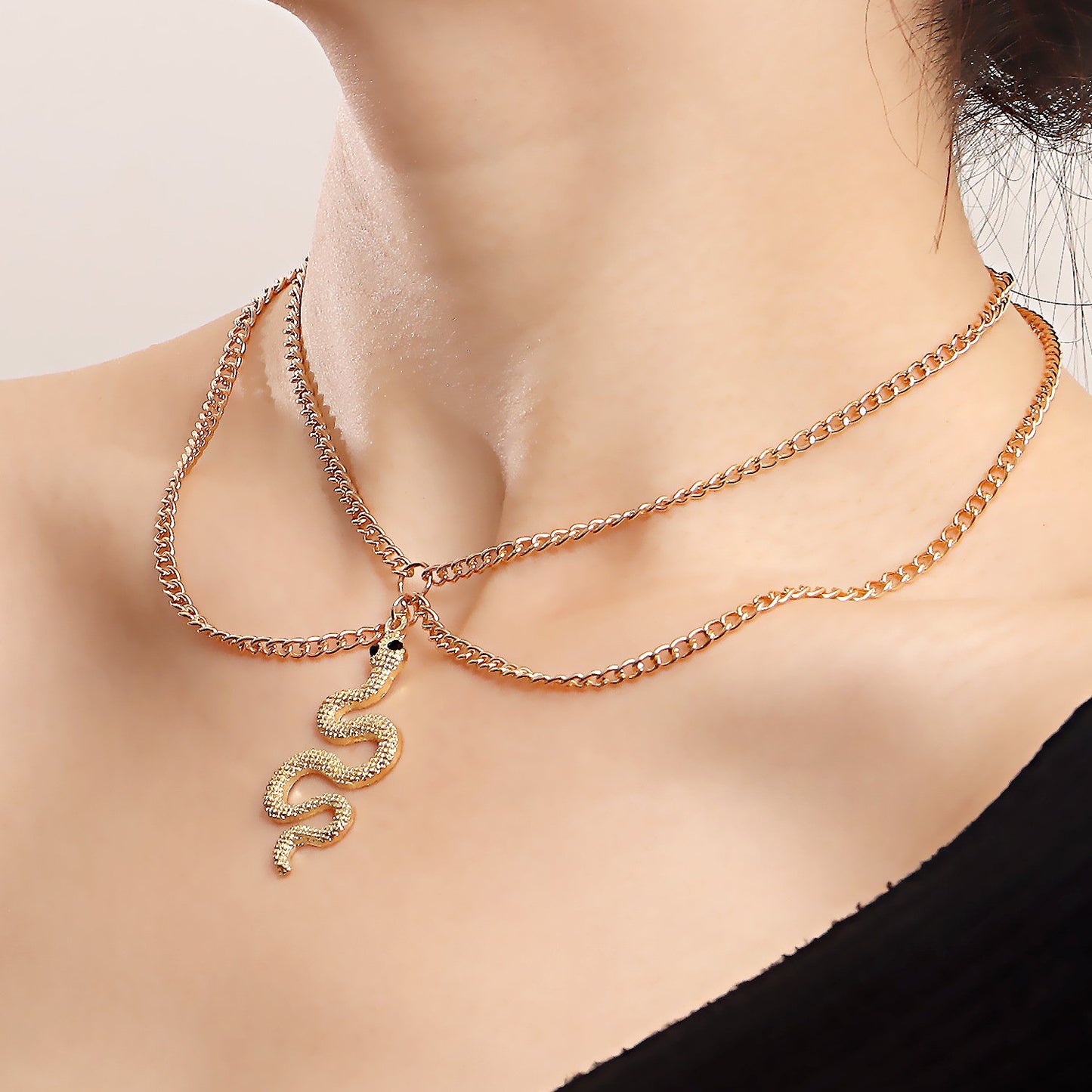 Jewelry Simple Retro Flat Snake Chain Tassel Necklace Female Ins Pastoral Snake Pendant Necklace