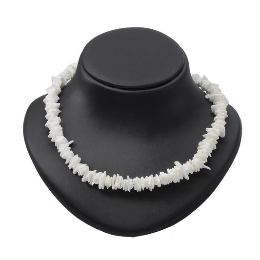 White Marine Elements Crushed Shell Conch Choker Holiday Choker