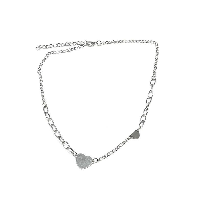 Jewelry Hip Hop Retro Heart Stitching Necklace Female Clavicle Chain Simple Temperament Sweater Accessories