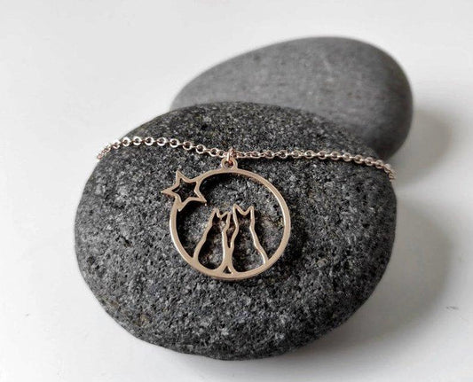 19 Years Hollow Cat Necklace Couple Star Cat Watching Meteor Shower Pendant Sweet and Cute Girls Jewelry