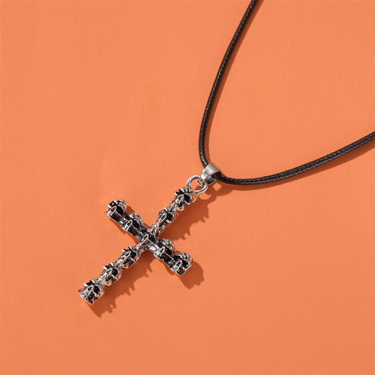 Cross Necklace Retro Trend Skull Necklace Gothic Necklace for Men and Women Halloween Accessories