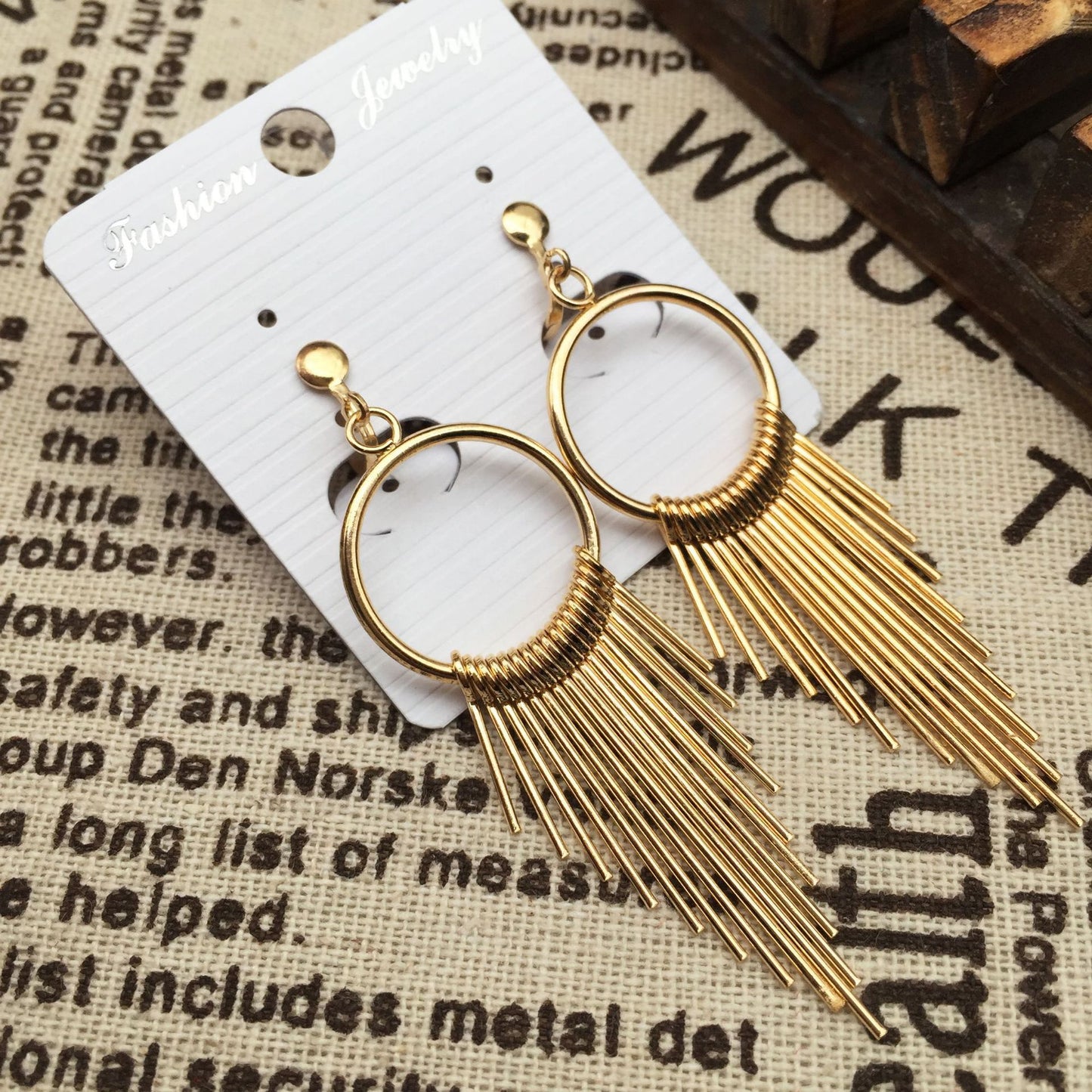 Minority tassel ear clips can be worn with or without ear piercing Indian ear jewelry stall jewelry