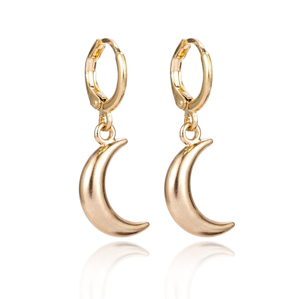 Jewelry Simple and Versatile Alloy Shell Earrings Feminine Hollow Star Diamond Moon Earrings