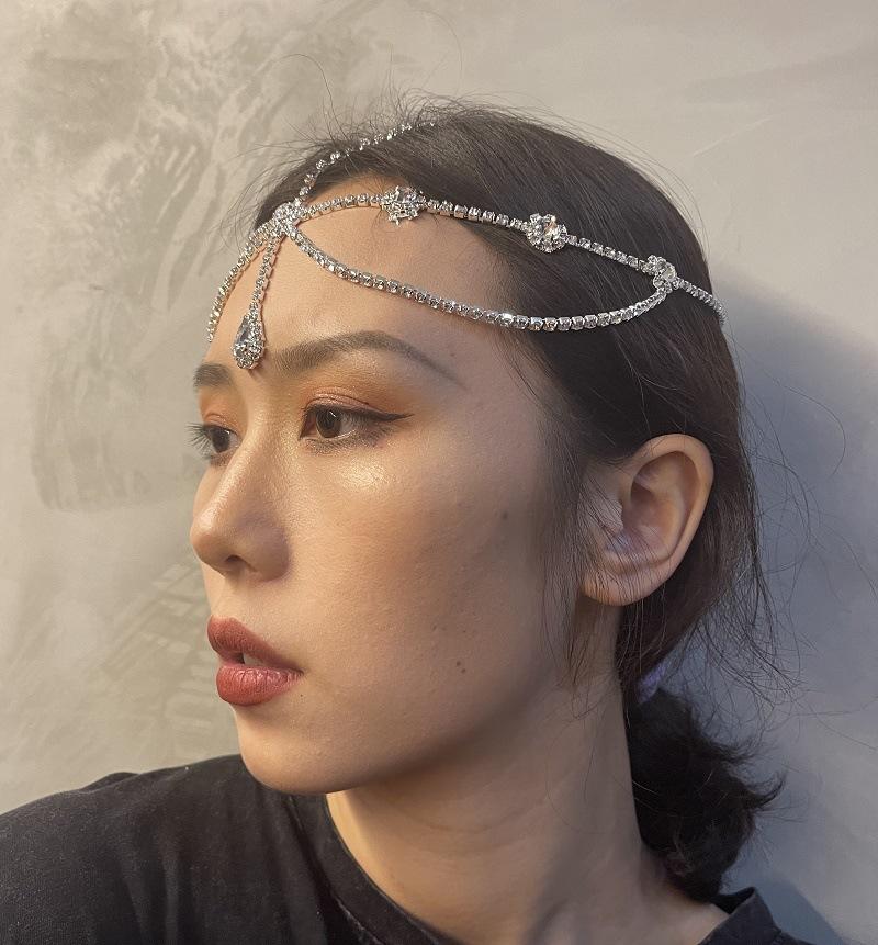 Bridal hair accessories crystal head chain fashion water drop flower headband with diamonds on the forehead full of diamonds brow heart pendant bridal headdress