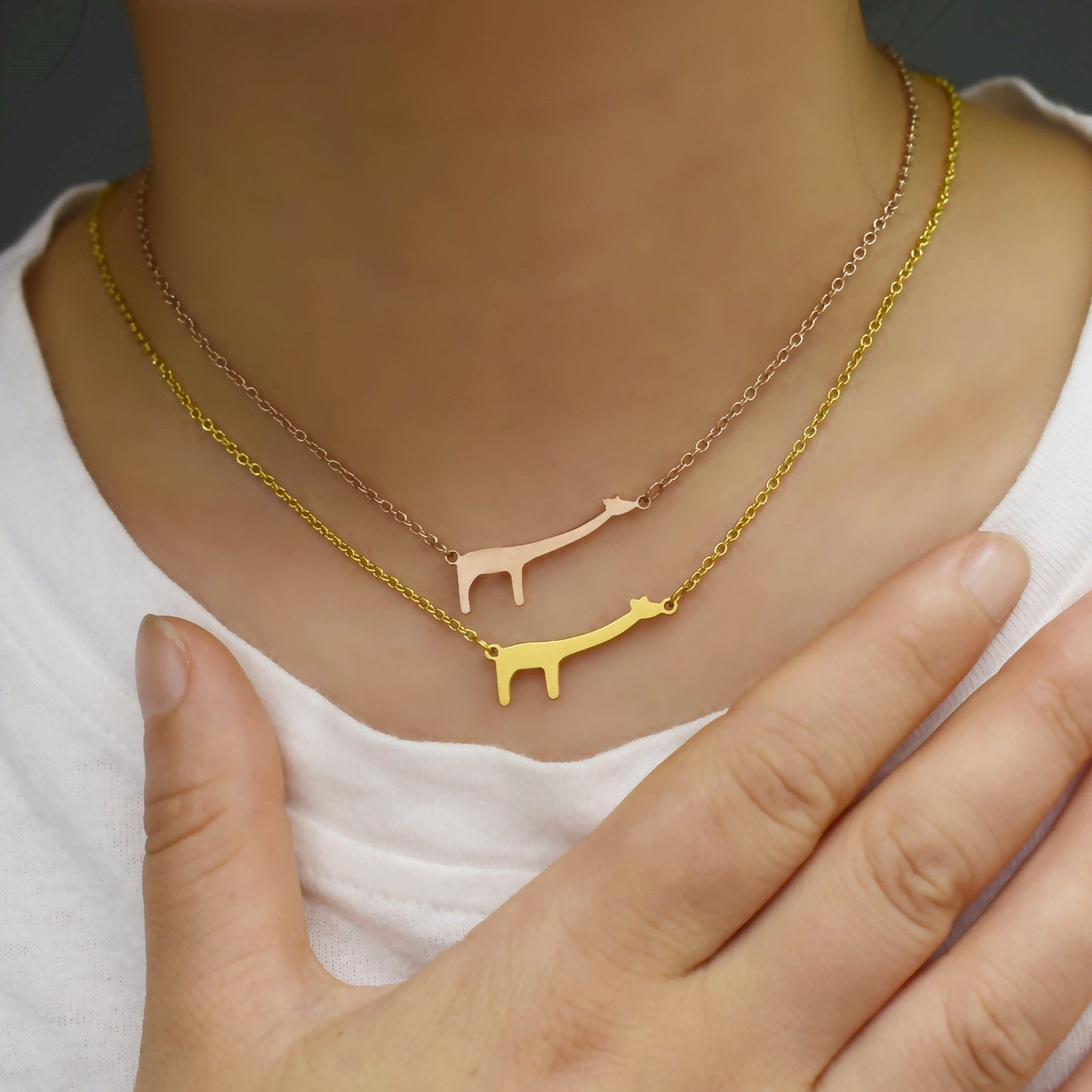 Personality Creative Simple Titanium Steel Giraffe Necklace Clavicle Chain Female Cute Animal Jewelry