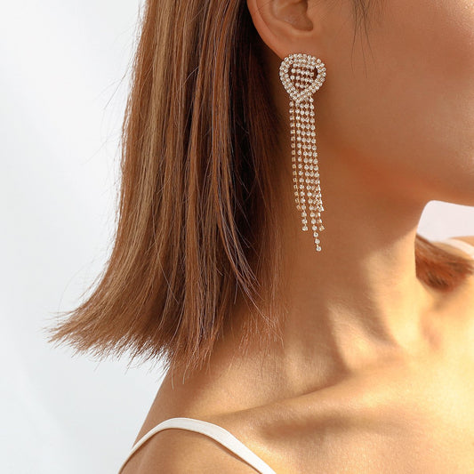 E1557 Exaggerated claw chain rhinestone temperament earrings love claw chain tassel temperament long earrings for women