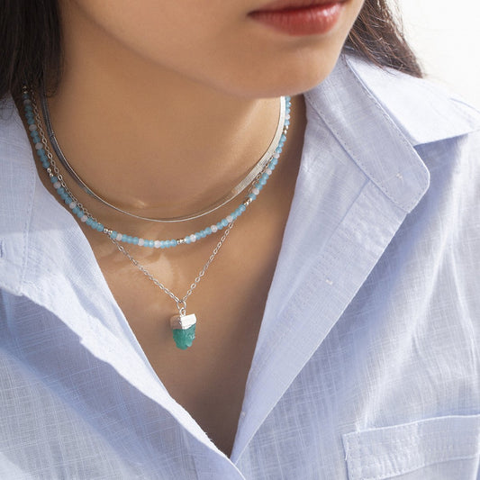 Retro Ethnic Rice Beads Beaded Clavicle Necklace Metal Snake Bone Chain Crystal Pendant Necklace