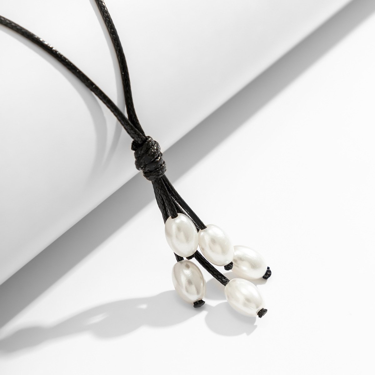 Jewelry Simple Wax Line Geometric Necklace Temperament Mi-shaped Imitation Pearl Tassel Pendant Necklace Female