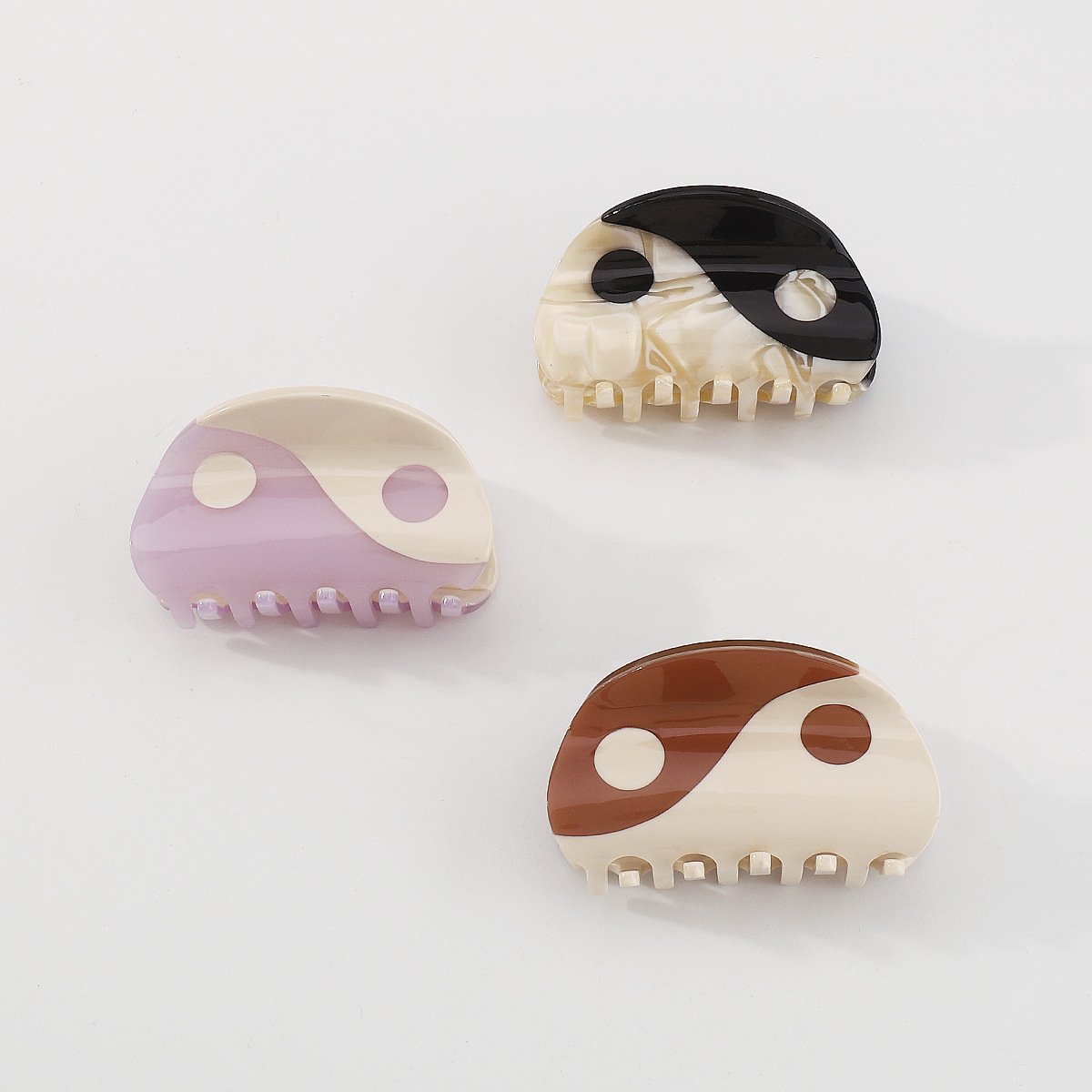 F4433 Acetic acid plate creative personality Tai Chi Yin Yang gossip grabbing clip hit color minority national disk hair shark clip