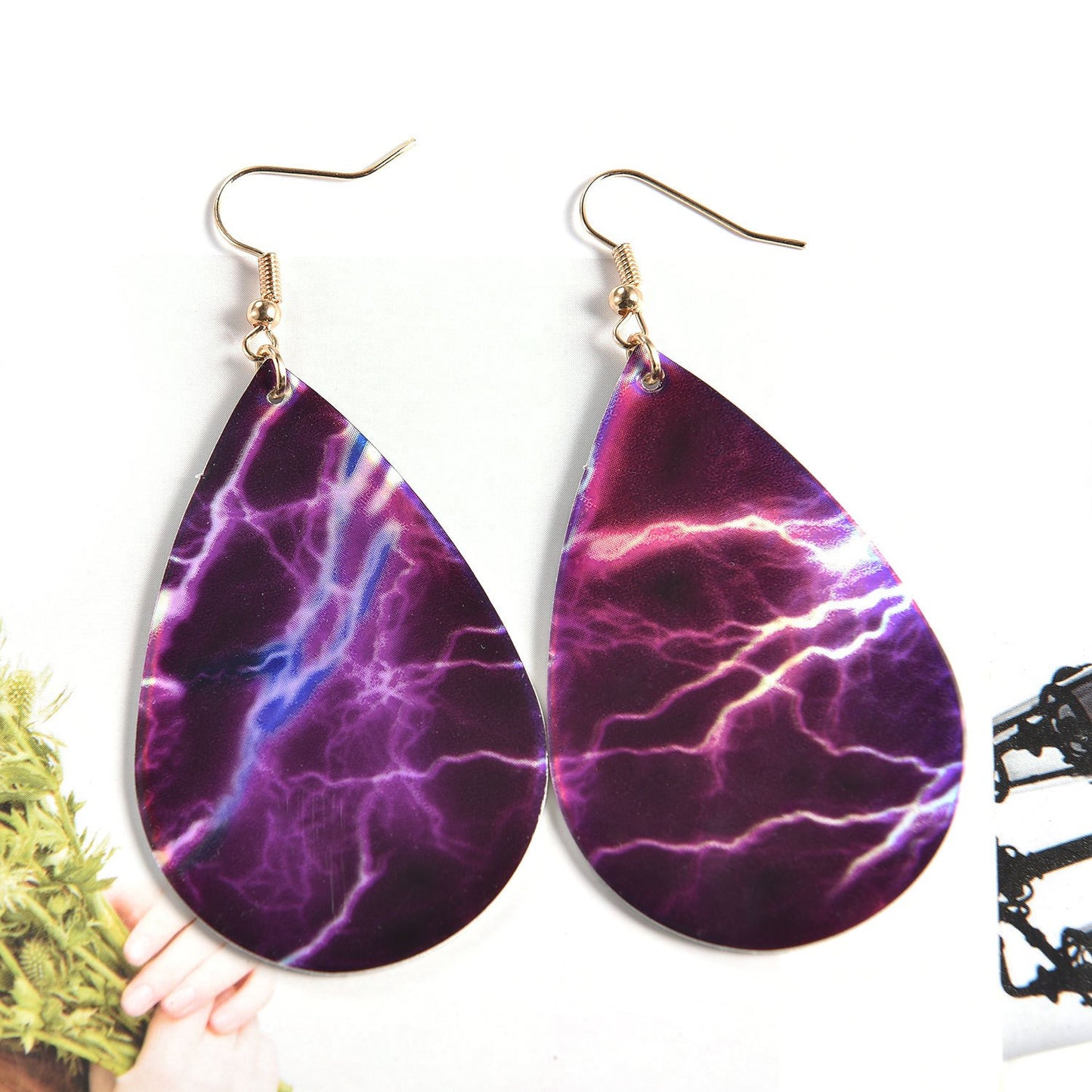 Jewelry Faux PU Leather Drop Shaped Earrings Ladies Exaggerated Lightning Pattern Stud Earrings