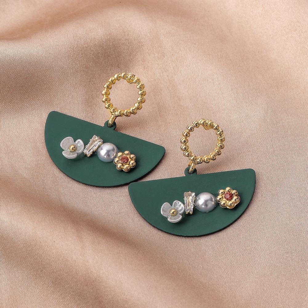 New Year's Green Fan-shaped Pearl Shell Earrings High Cool Temperament Personality Earrings Simple and Versatile