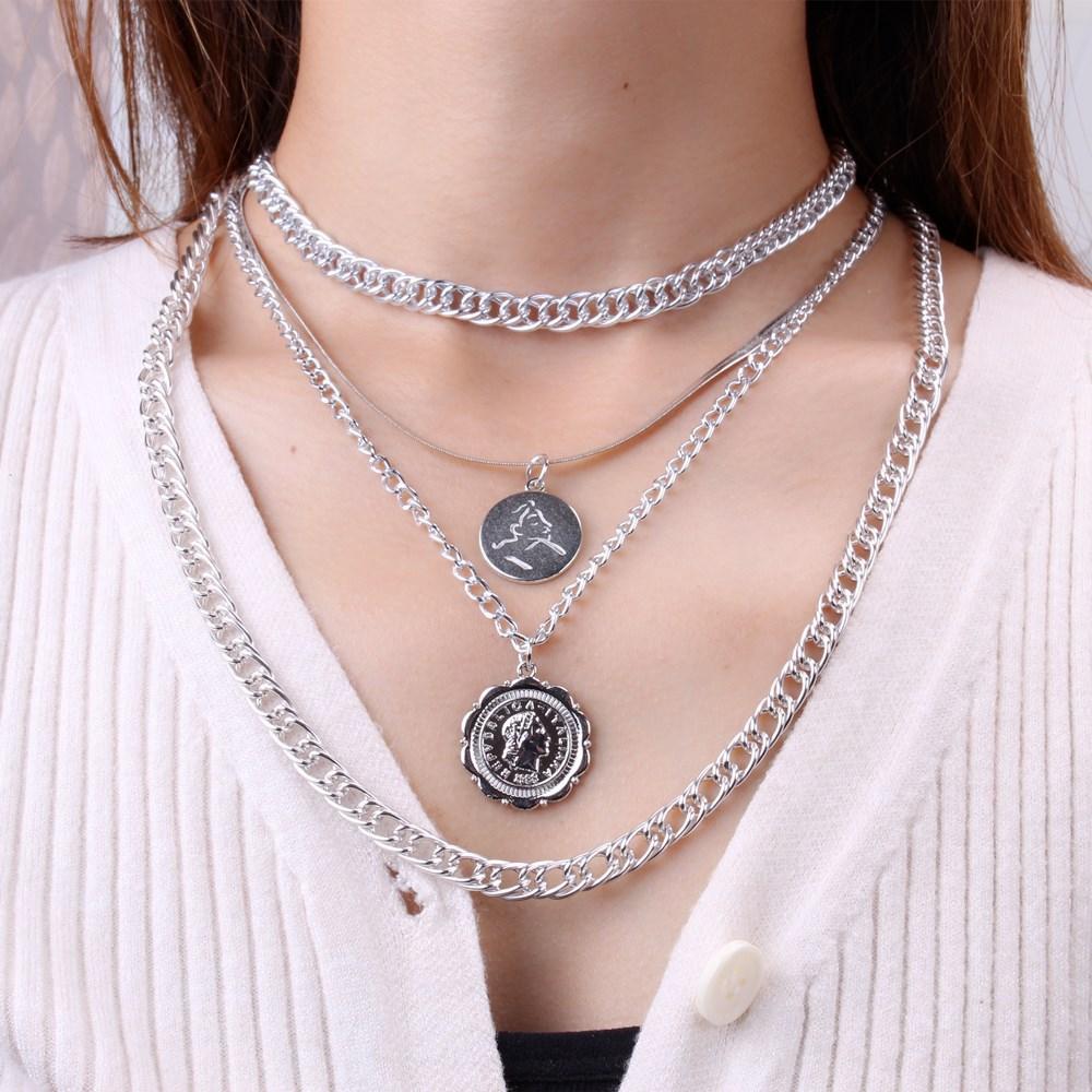 Jewelry multi-layer retro round card lace tag necklace female hip-hop thick chain necklace two-piece set