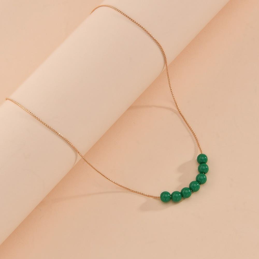 Fashion Green Round Acrylic Bead Necklace Simple Clavicle Chain Necklace Ladies Accessories