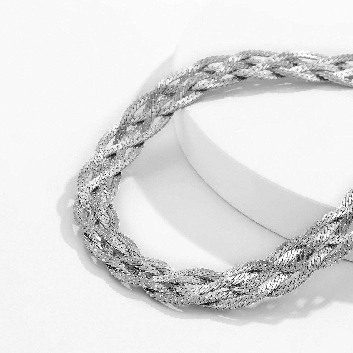 Jewelry Personality Trend Snake Bone Chain Woven Necklace Retro Versatile Geometric Metal Necklace Women