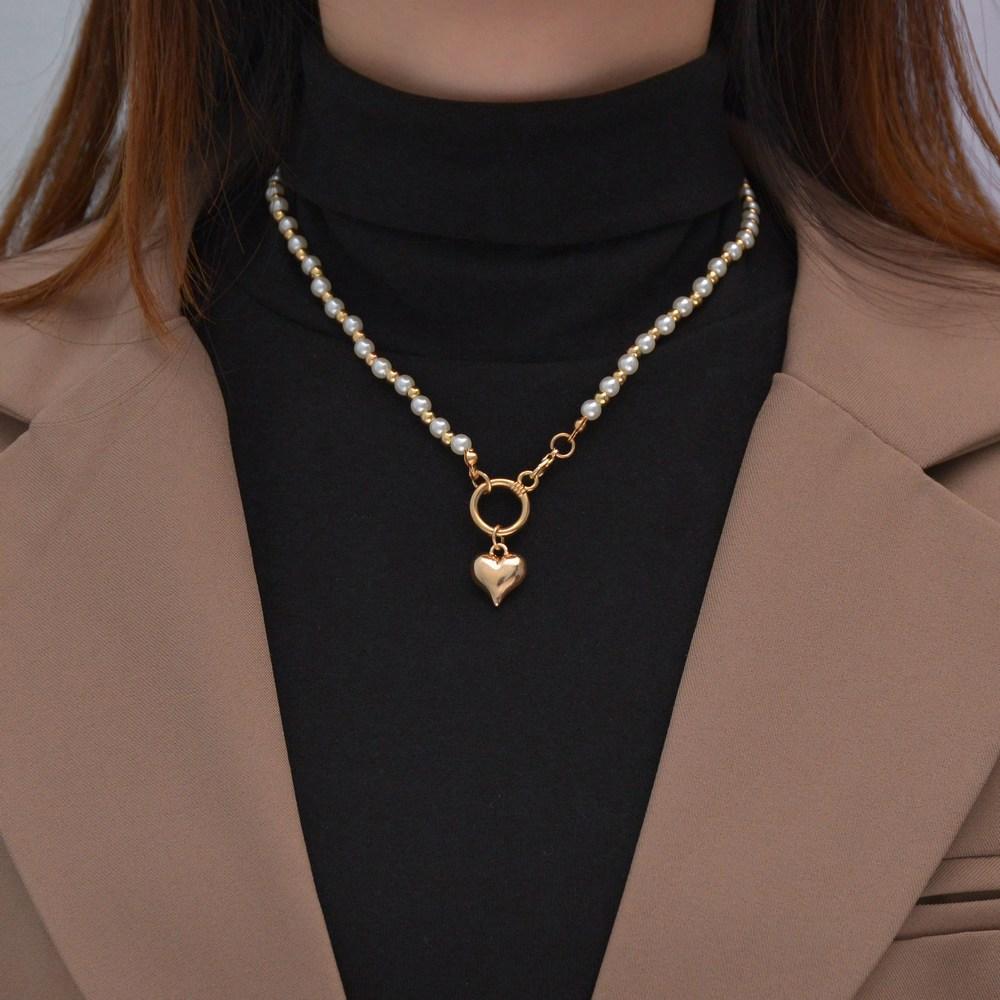 Fashion Alloy Peach Heart Pendant Necklace Simple CCB Imitation Pearl Necklace Accessories