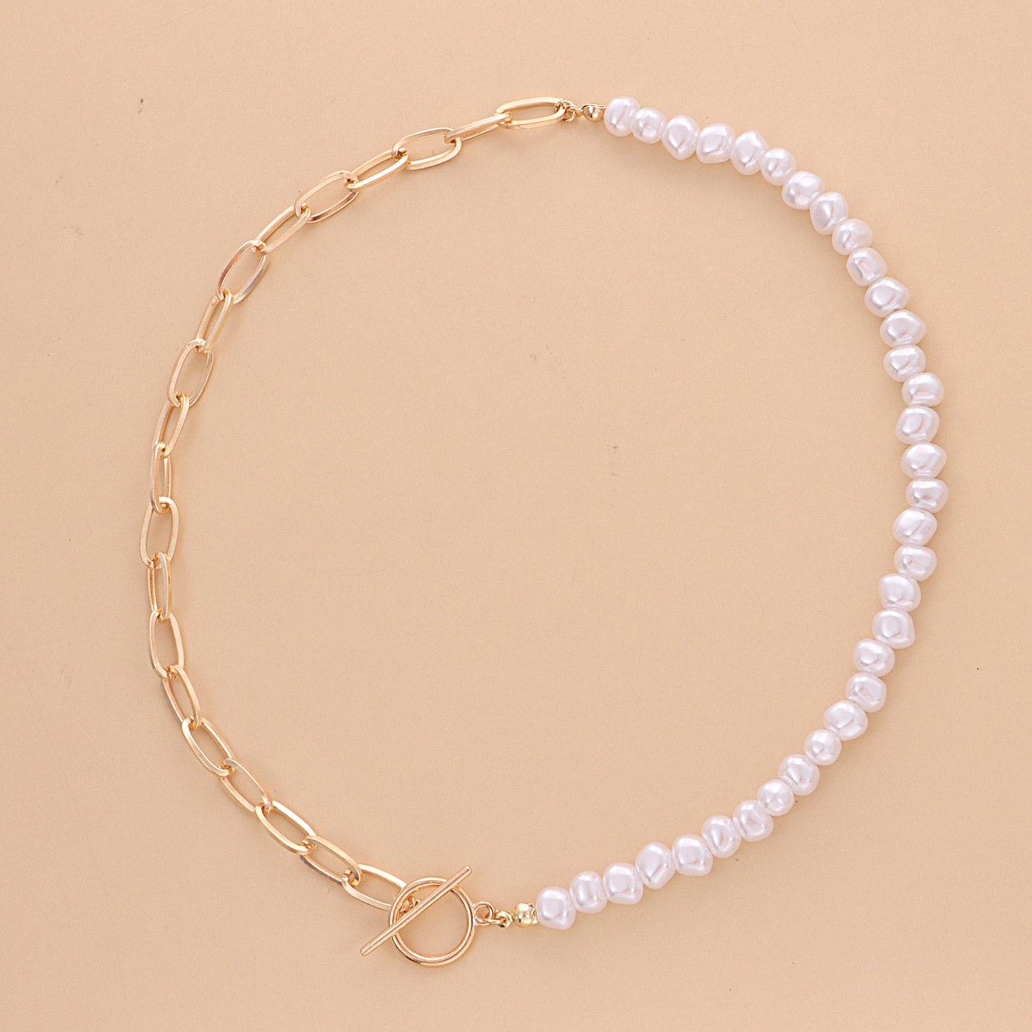 Jewelry Fashion Trendy OT Buckle Shaped Pearl Necklace Women's Geometric Simple Small Hole Chain Necklace