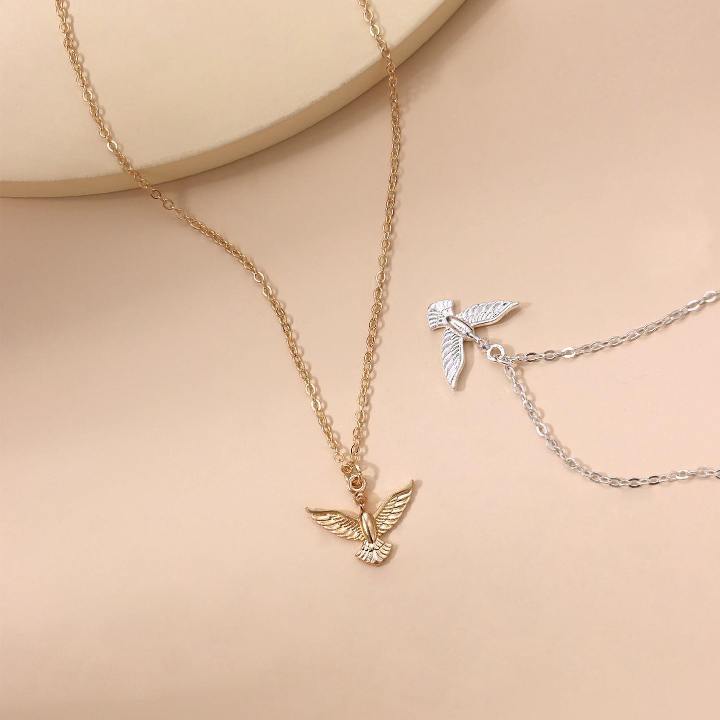 Jewelry Geometric Simple Eagle Necklace Female Fashion Trend Personality Necklace Clavicle Chain