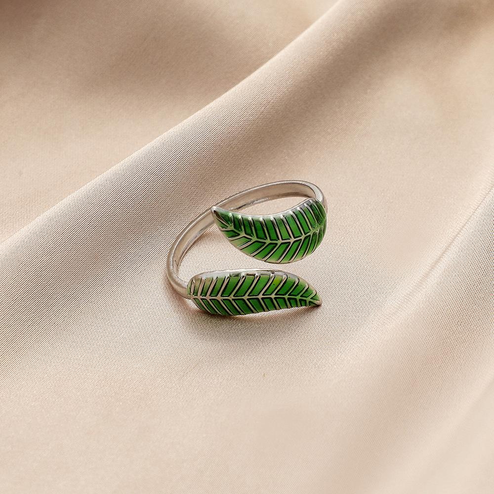 Fashion personality color drop oil flower feather stainless steel ring love titanium steel open ring jewelry