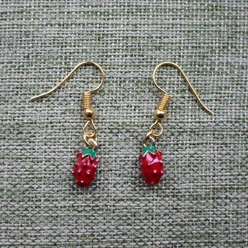 Fruit series earrings dripping oil three-dimensional strawberry earrings holiday gift direct supply