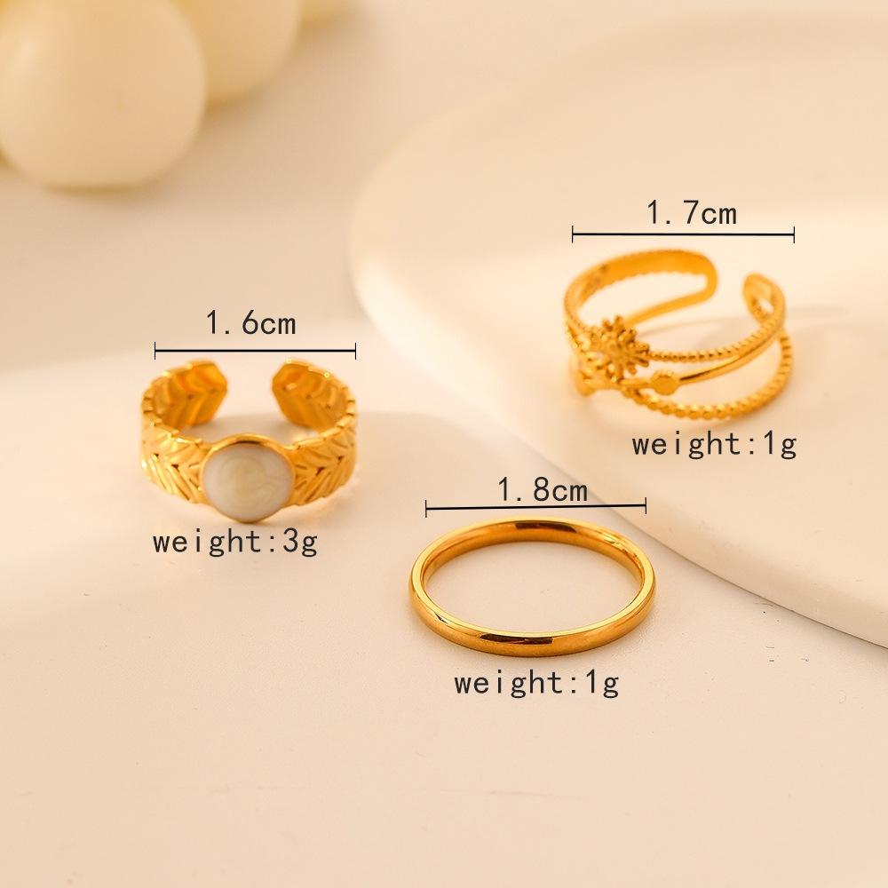 Fashionable and simple lady's stainless steel opening cute wheat ears dripping oil star and moon set ring